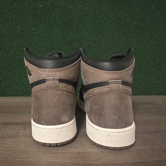 Air Jordan 1 Retro High OG Palomino Black Brown Sneakers DZ5485-020 FD1437-020 - Picture 2 of 10